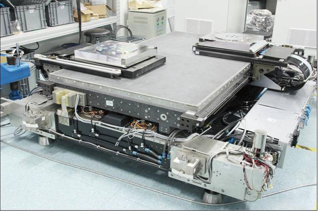 純國(guó)產(chǎn)光刻機(jī)取得重大突破！中國(guó)人攻克高端光刻機(jī)工件臺(tái)科技難題